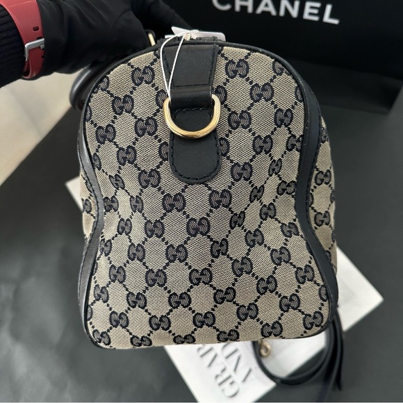 Authentic Gucci GG canvas leather Boston bag with strap - Picture 6 of 15